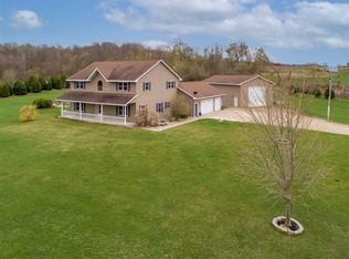 N3214 Paap Rd, Weyauwega, WI 54983