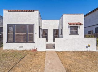 911 E 81st St, Los Angeles, CA 90001