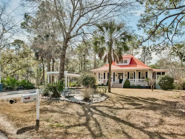 458 Bayou Cir, Freeport, FL 32439