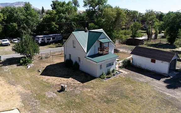 2nd image of 350 W Main St