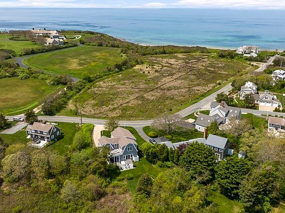 2nd image of 61 Stephen Phillips Rd
