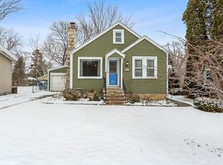 7716 Brook Dr, Wonder Lake, IL 60097