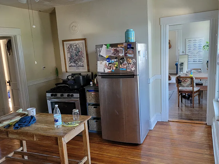 131 Richard St #2 — Photo 9