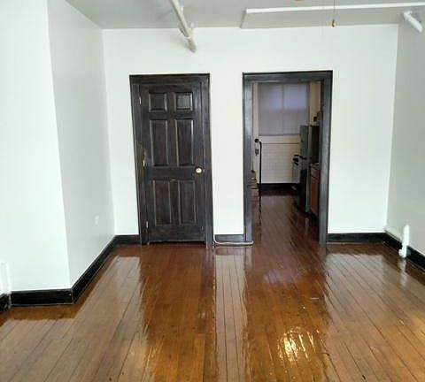 3rd image of 4645 N Elston Ave #1A