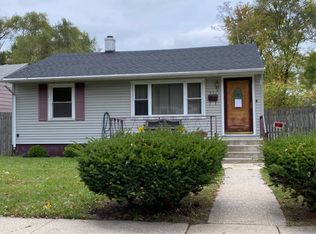 834 E 35th Pl, Gary, IN 46409