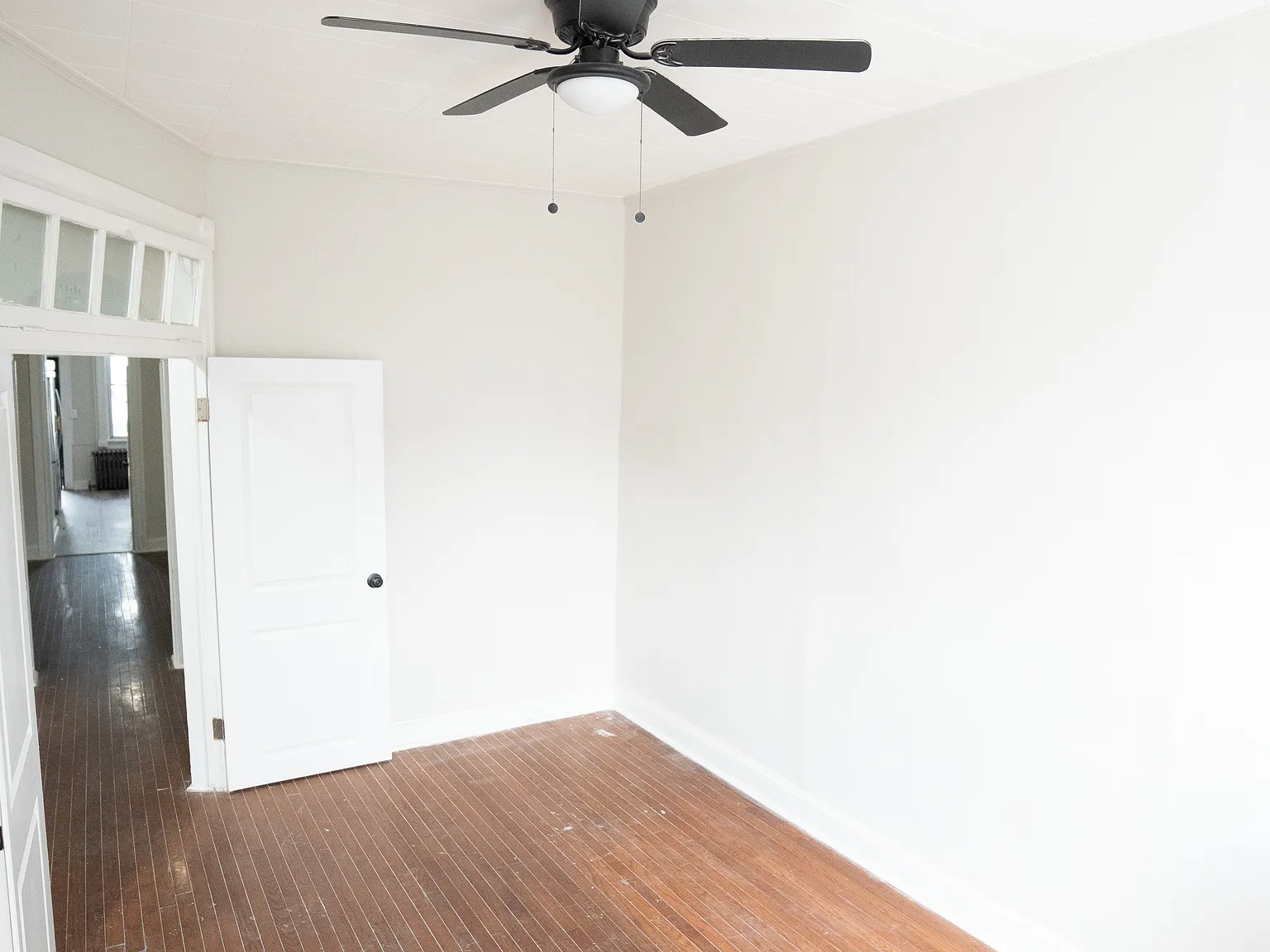 3 bed, 2.5 bath, $1,900 — Photo 4