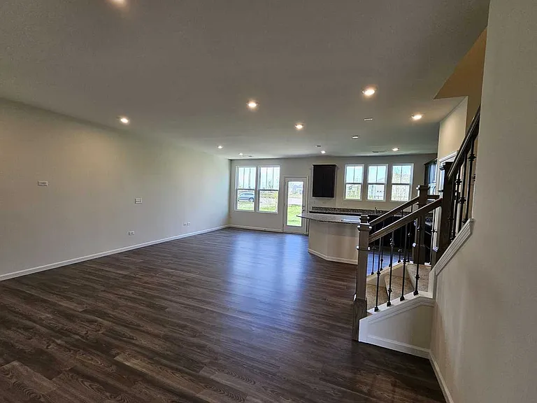 12802 S Nicholas Dr — Photo 6