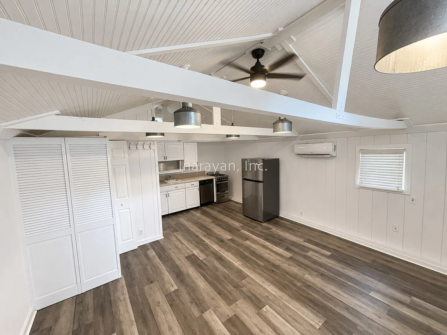 Studio, 352 sqft, $1,395 — Photo 2