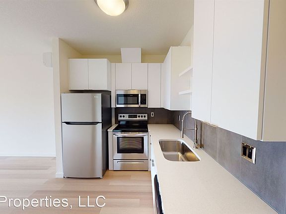 2nd image of 5855 SE 72nd Ave #114