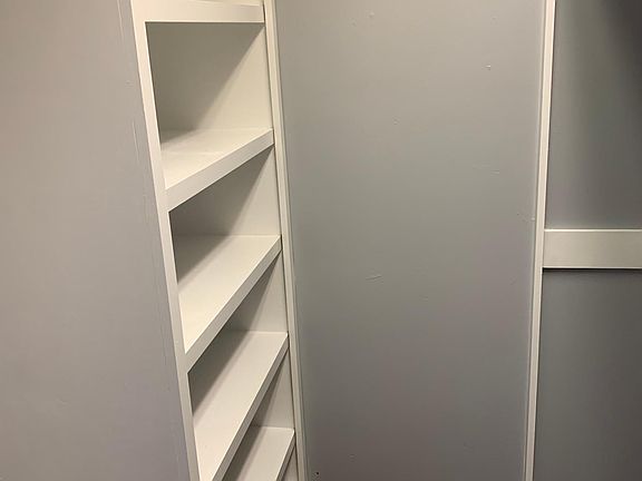 Walk-in closet, custom built