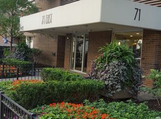 71 E Division St APT 703, Chicago, IL 60610