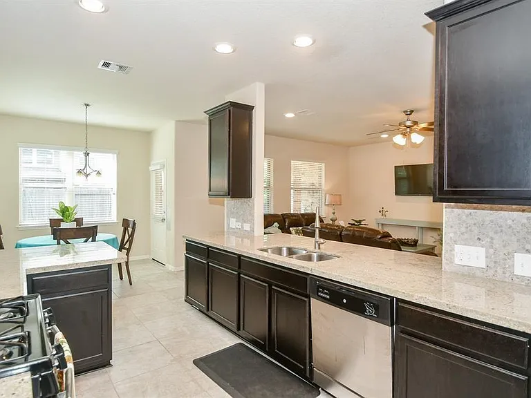 2214 Granite Park Ln — Photo 8