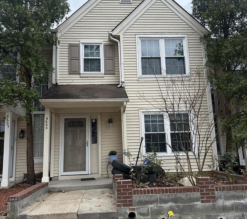 1st image of 8605 Venoy Ct