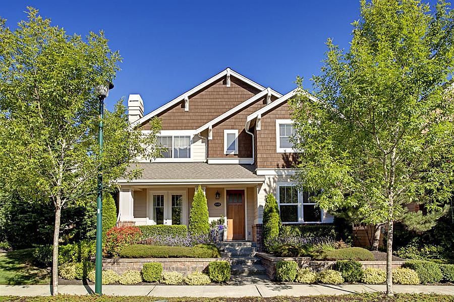 1st image of 1148 NE Katsura St