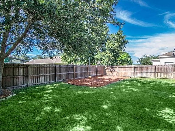4th image of 24613 Siena Dr