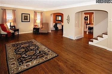 2nd image of 21172 Maplewood Ave