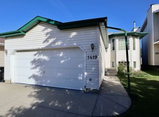 1419 Jefferys Cres NW, Edmonton, AB T6L6T3