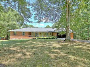 7910 Cochran Mill Rd, Chattahoochee Hills, GA 30268