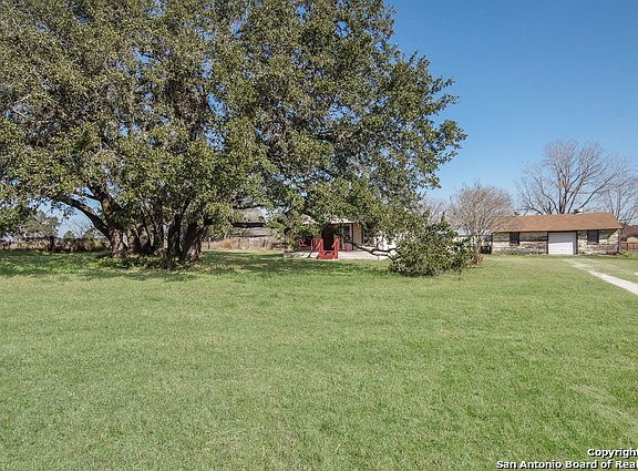 4th image of 248 County Road 128