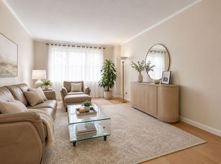 6735 Yellowstone Blvd APT 6K, Flushing, NY 11375