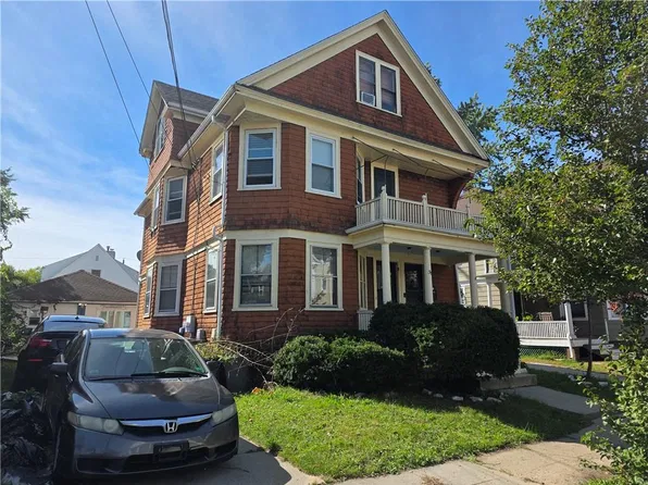 38 Wildwood Ave, Providence, RI 02907
