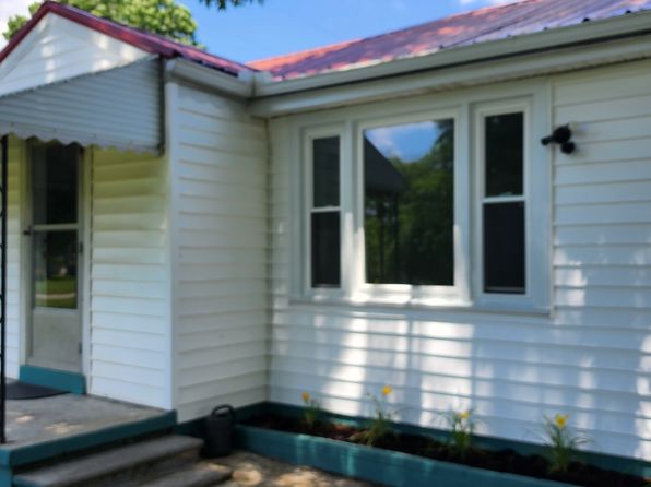 1306A Old Highway 109 N