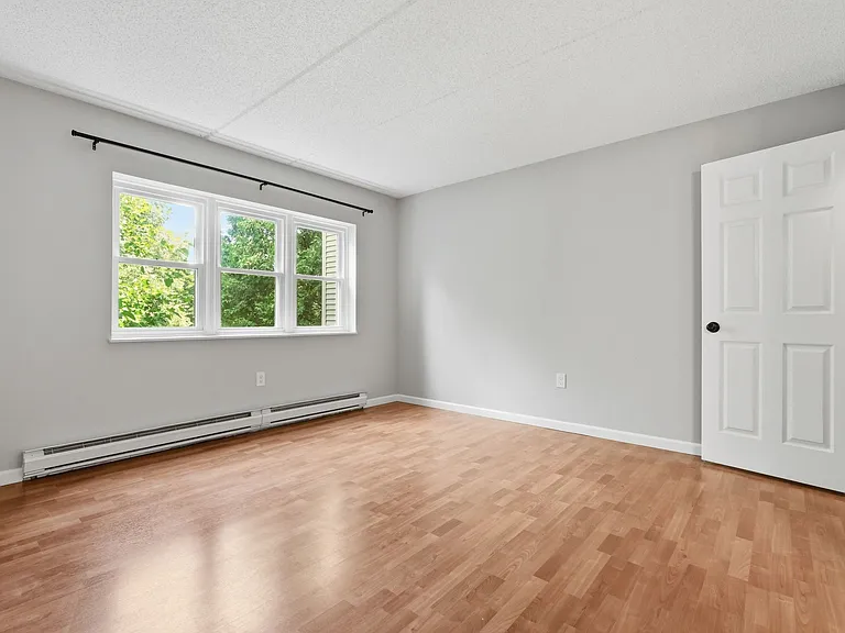 22 Maple Crest Cir #F — Photo 10