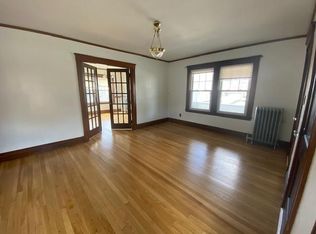 10 Falmouth Rd #10, West Newton, MA 02465