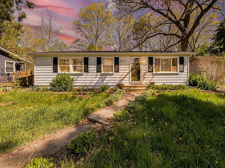 9650 Cooley Lake Rd — Photo 33