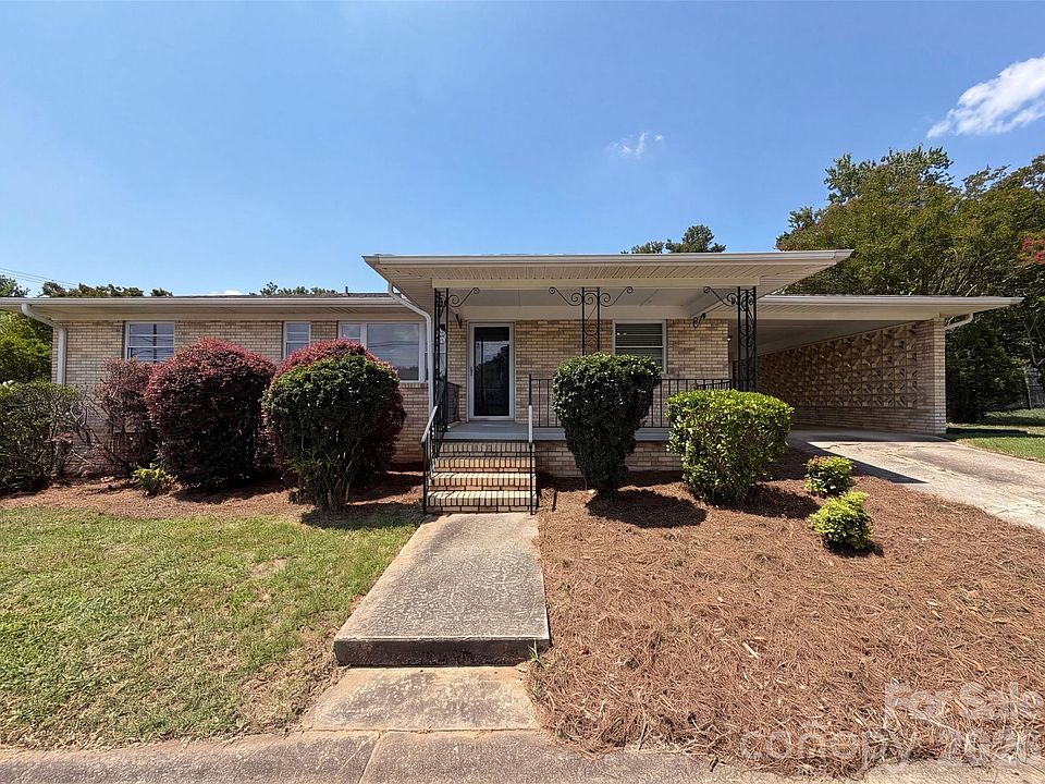 1st image of 608 E Ryder Ave