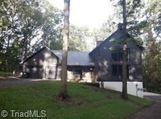 190 Dogwood Forest Loop, Harmony, NC 28634