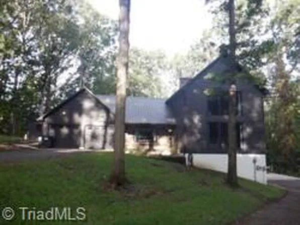190 Dogwood Forest Loop, Harmony, NC 28634