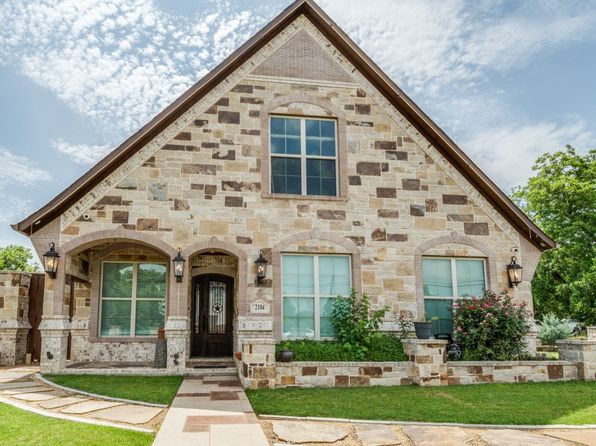 Home for Sale in Greenville TX
