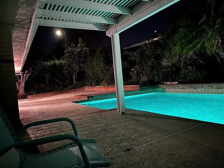 5901 Valerie Ave — Photo 35