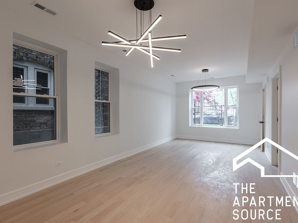 1st image of 2943 N Gresham Ave #1E