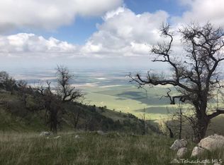 29650 Deertrail Dr, Tehachapi, CA 93561