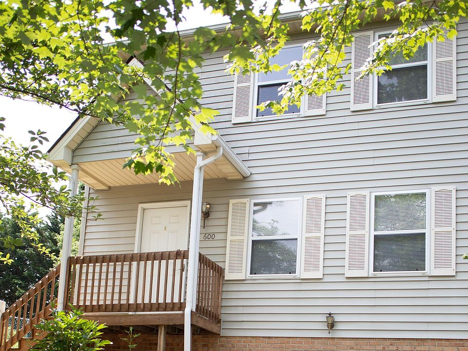 1st image of 600 Tarrytown Rd