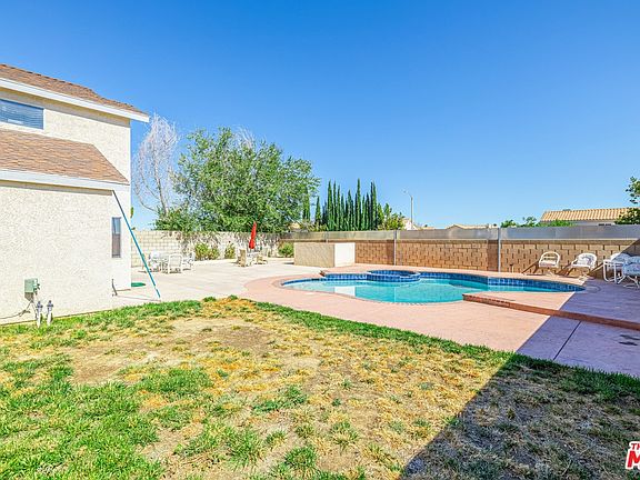 3rd image of 2141 Moonflower Ct