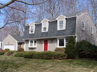 36 Daniel Dr, North Kingstown, RI 02852