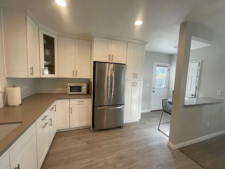 10135 Kentucky Ave — Photo 7