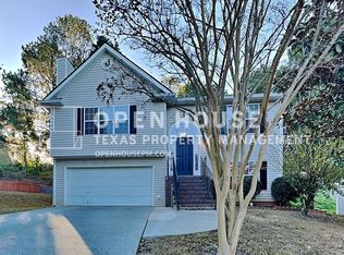 5539 Hopper Dr, Buford, GA 30518