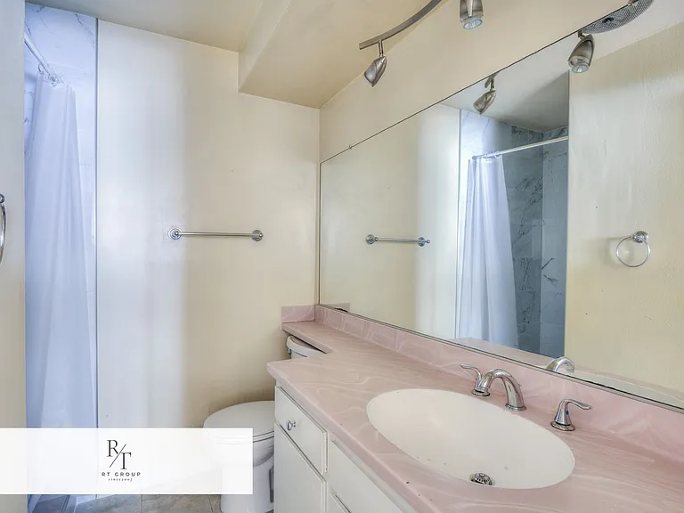 125 S Sierra Madre Blvd #104 — Photo 21