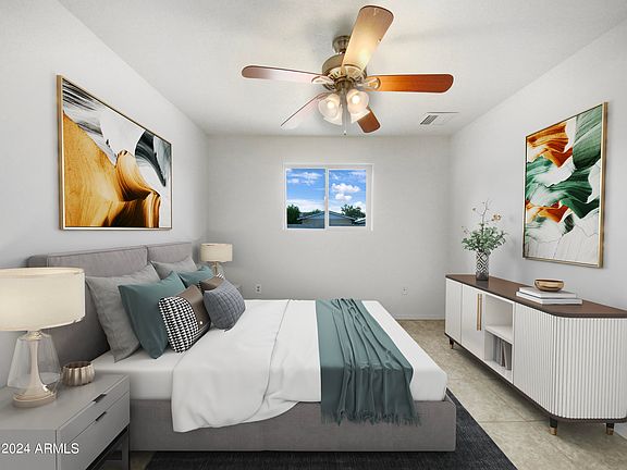 4th image of 132 W JAHNS Place