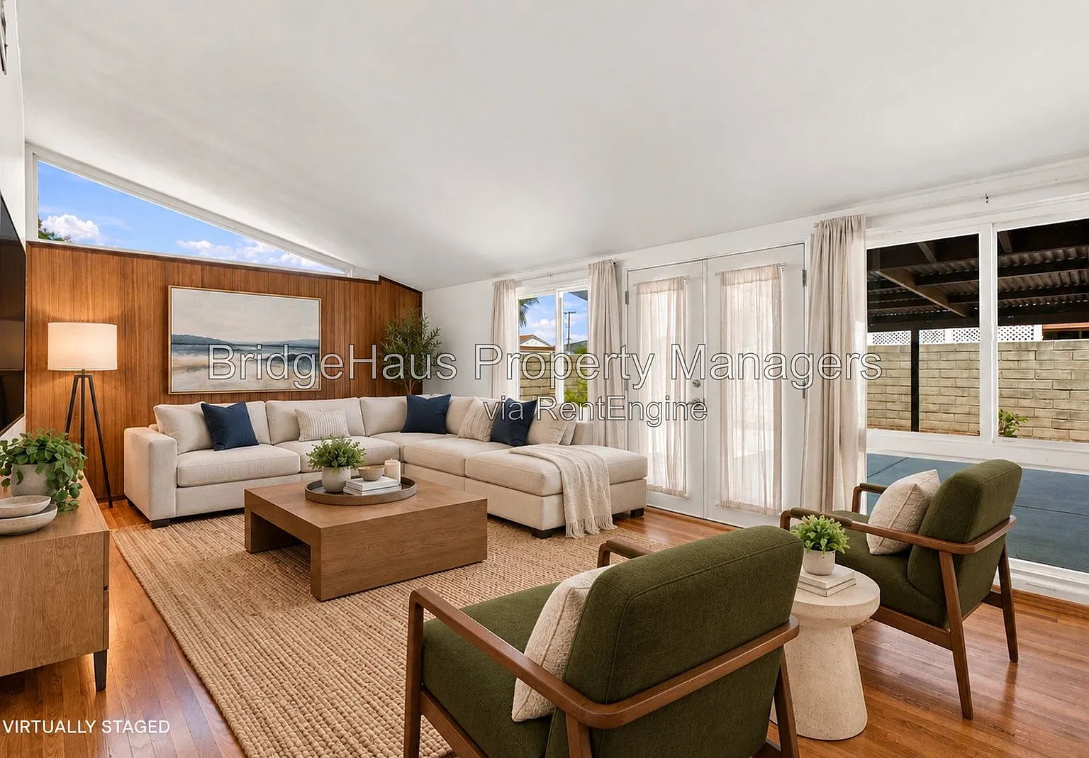 3 bed, 2.0 bath, 1492 sqft, $4,200 — Photo 1