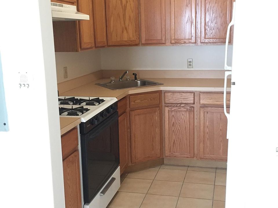 1st image of 91 Fortfield Ave APT 1A