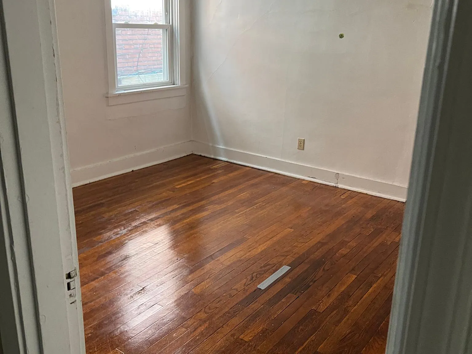 2336 Eldridge Street — Photo 4