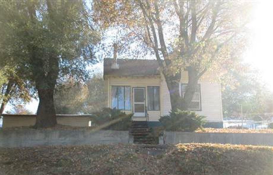 203 S Whitman St, Rosalia, WA 99170 Zillow