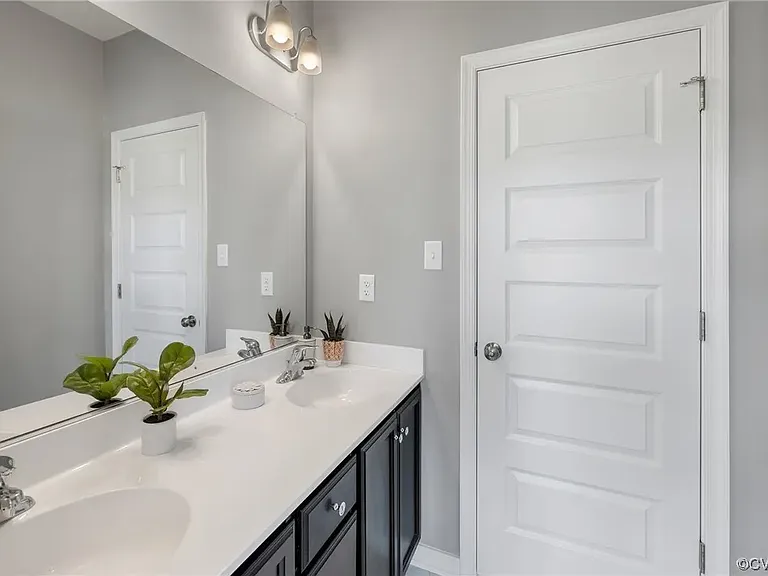 4111 Next Level Trce — Photo 15