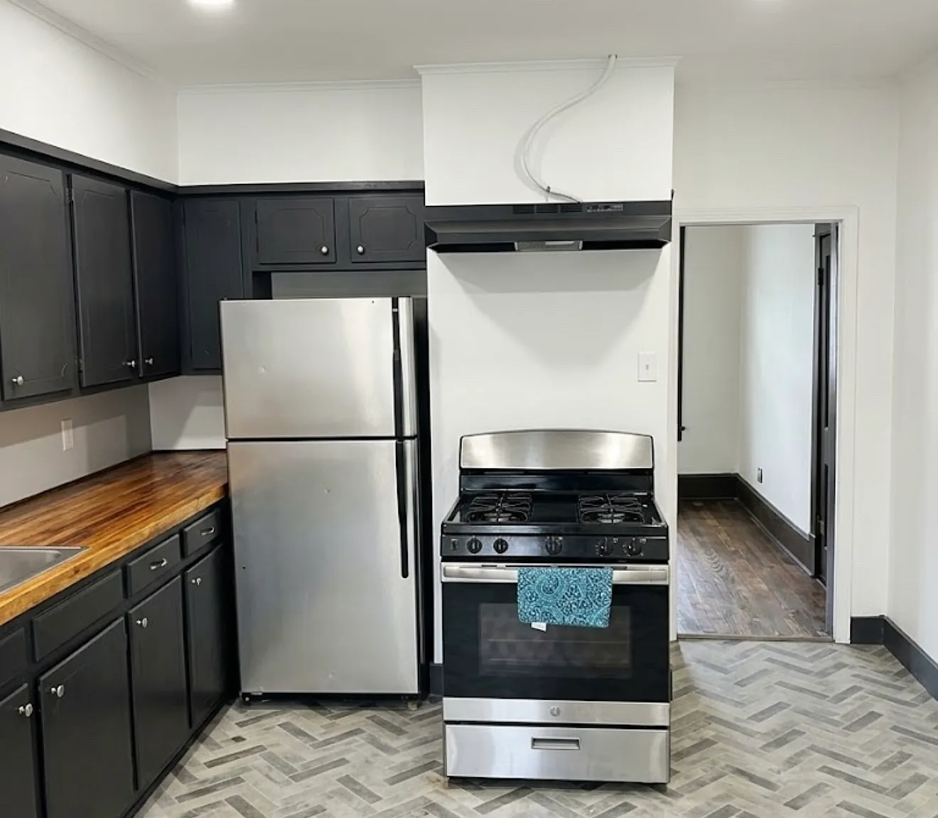 2 bed, 960 sqft, $1,500 — Photo 3