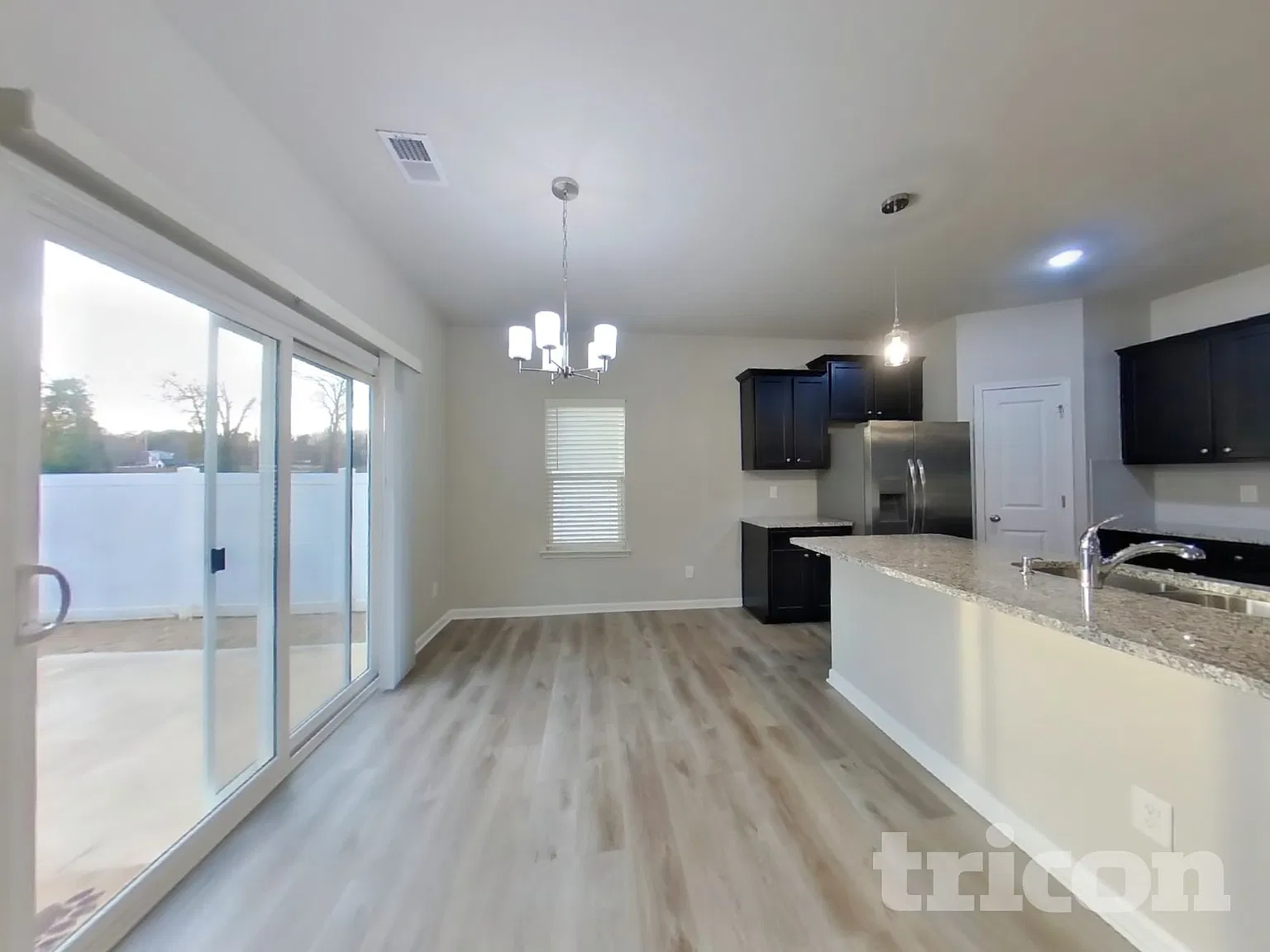 216 Spring Knoll Drive Charlotte NC — Photo 4
